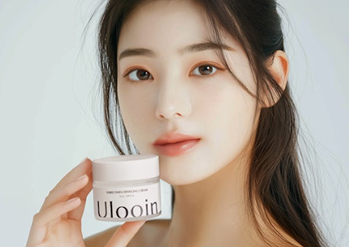 Strengthens & Protects the Skin Barrier